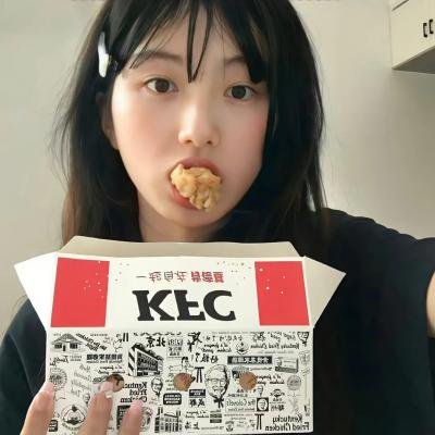 深夜中的企鹅